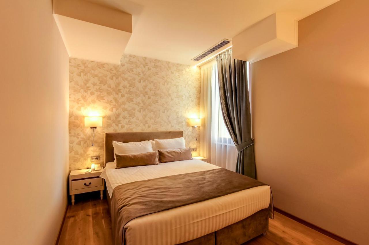New Era Hotel Old Town Bucharest Parking With Fee Nearby Luaran gambar