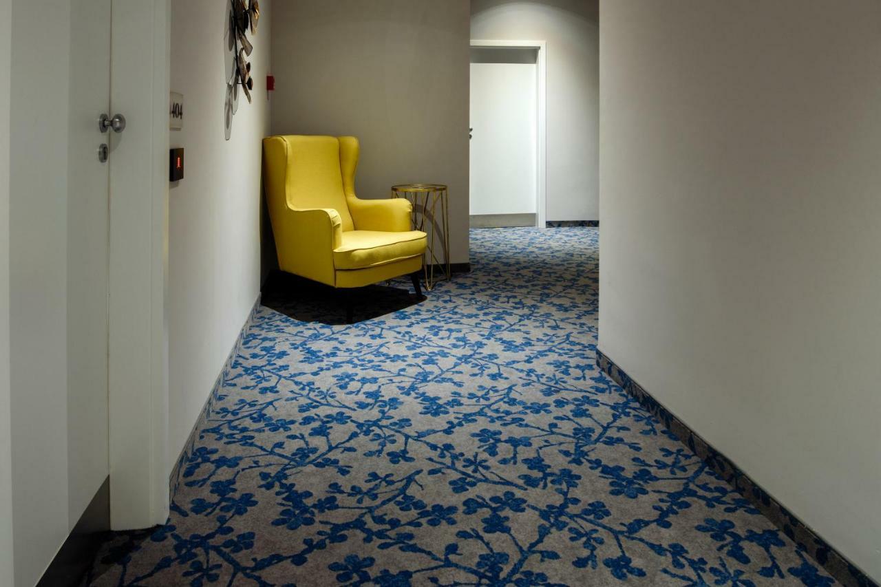 New Era Hotel Old Town Bucharest Parking With Fee Nearby Luaran gambar