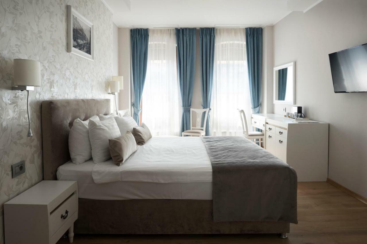 New Era Hotel Old Town Bucharest Parking With Fee Nearby Luaran gambar