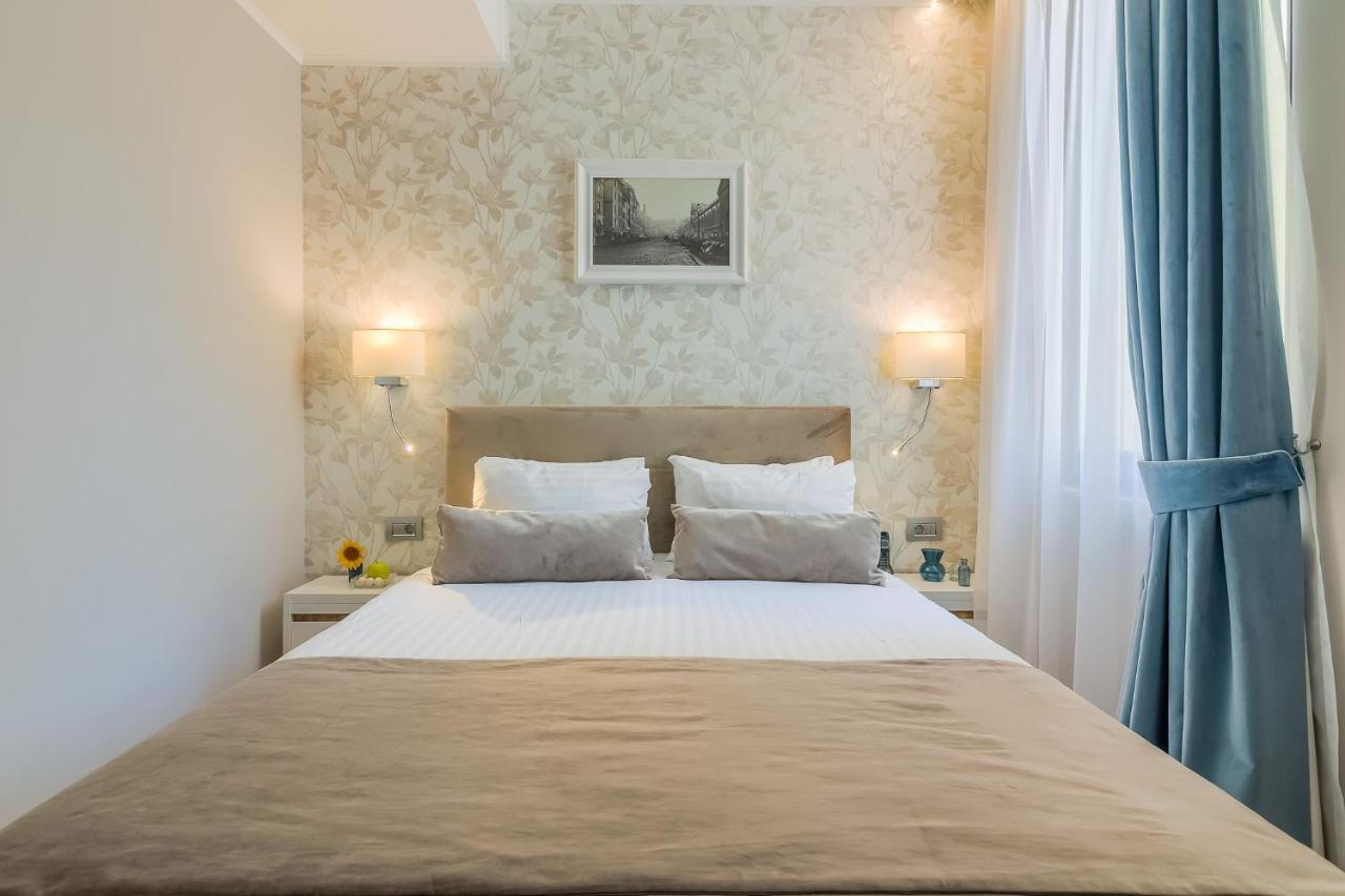 New Era Hotel Old Town Bucharest Parking With Fee Nearby Luaran gambar